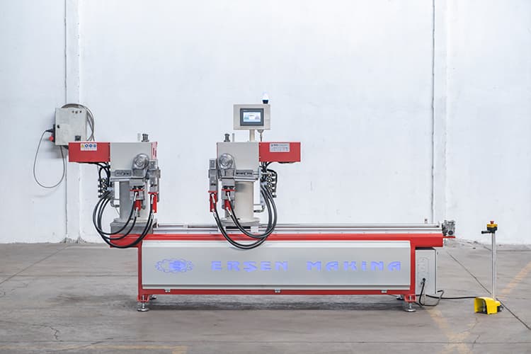 Çift Kafa Boru Büküm Makinası